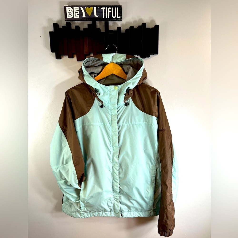 Columbia Packable Rain Jacket Size XL